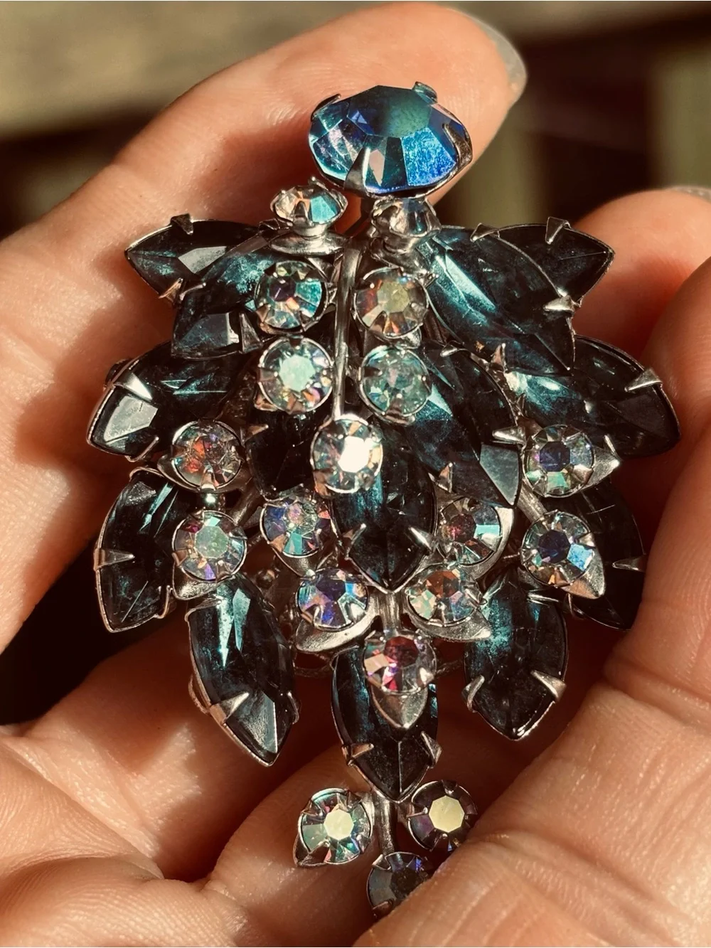 Blue Rhinestone & AB Leaf Cluster Brooch - Picture 7 of 7